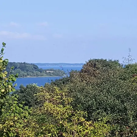 4 Star In Aabenraa Loddenhøj