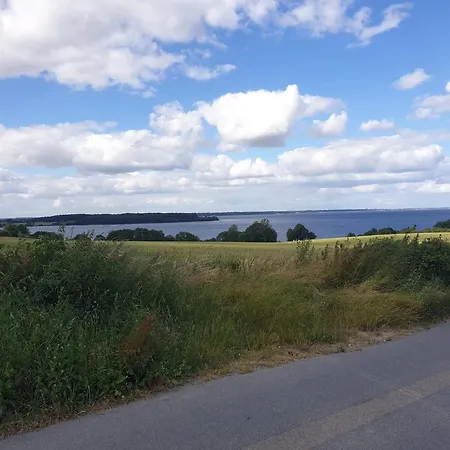 4 Star In Aabenraa Loddenhøj